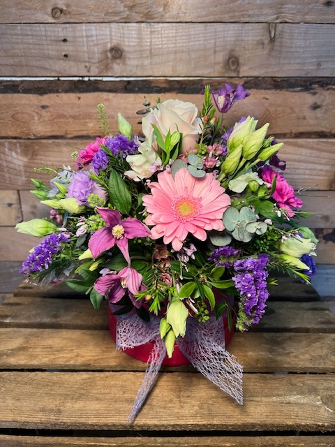 Country Meadow Hatbox