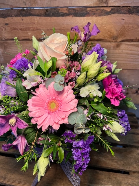 Country Meadow Hatbox