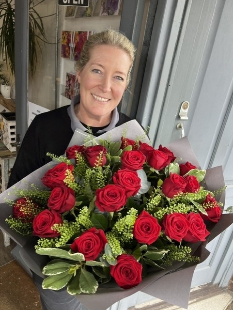 Rose Handtied Bouquet